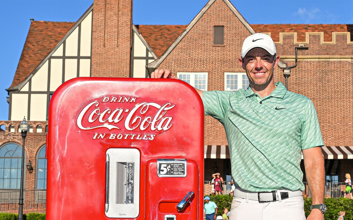 ち*ん様 Coca-Cola THE TOUR CHAMPIONSHIP キャデ The Coca-Cola Company Renews as Proud Partner of the TOUR